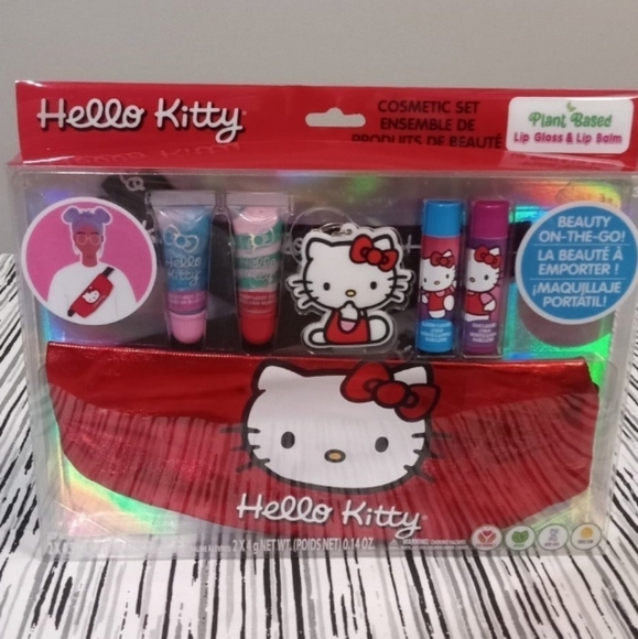 Hello Kitty Cosmetic Set with Fanny Pack Plant Based Lip Gloss/Lip Balm Keychain - Picture 1 of 7